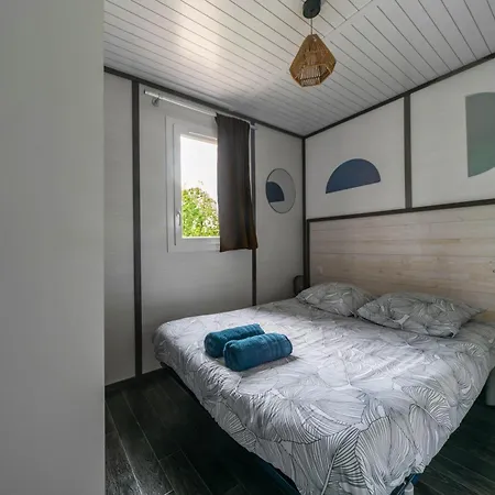 Le Mont Libre - & Espace Nature - مكان تخييم *