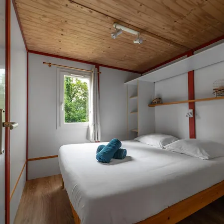 Кемпинг Le Mont Libre - & Espace Nature -